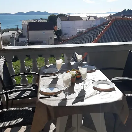 Zlatko * Pakoštane