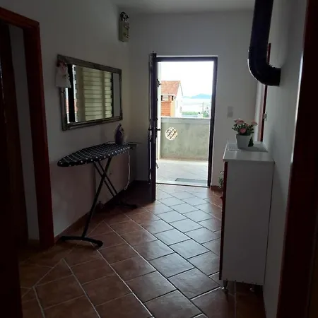 Apartment Zlatko *
