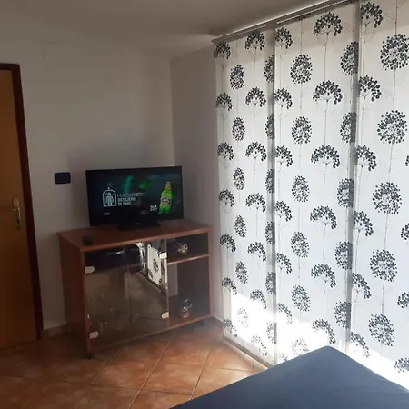Zlatko Apartment