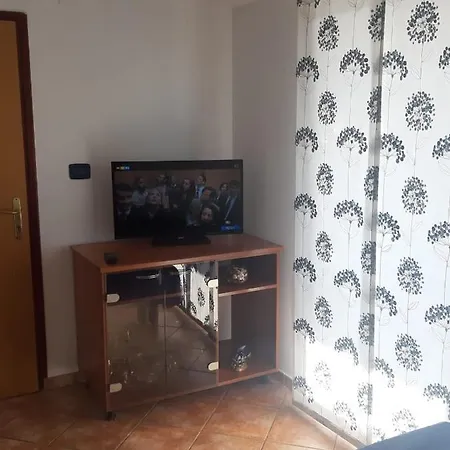 Apartment Zlatko Pakostane