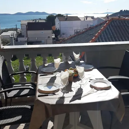 Apartment Zlatko *