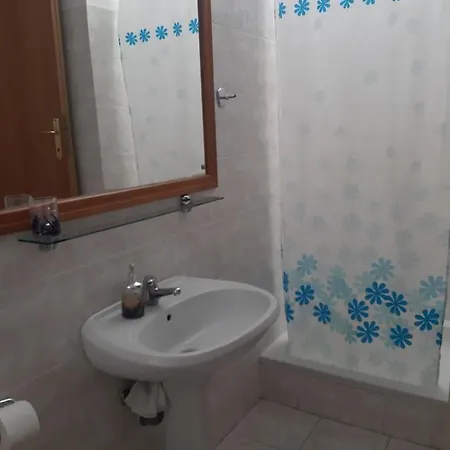 Apartment Zlatko Pakostane