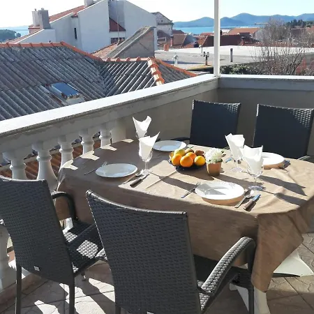 Apartment Zlatko *